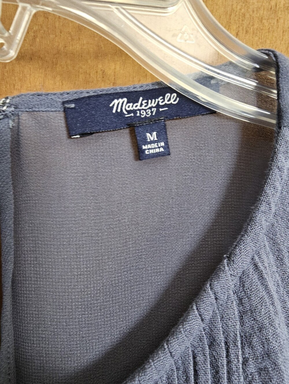 Madewell Womens pleated sleeveless tank top blouse Blue Medium Gauze Chiffon - Picture 3 of 6